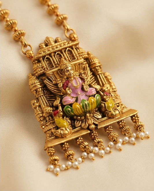 Antic Temple pendant with golden Bead Haram with Earrings (NRW2)