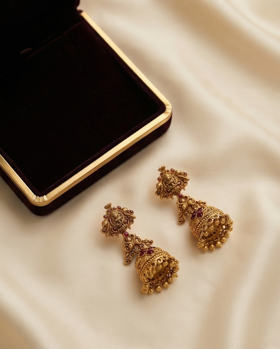 Lakshmi pendant with Havala haram with Earrings (NRW23)