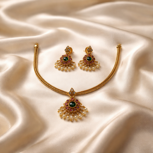 Simple and elegant Jewellery