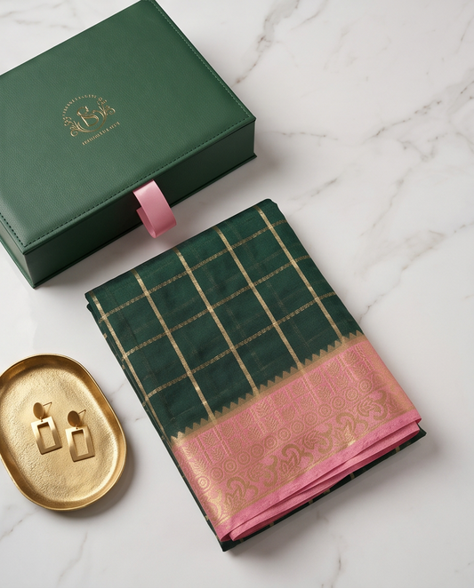 Classic Checkered Silk Saree with Grand Zari Border-Dark green with pink (SR-PSMP30)