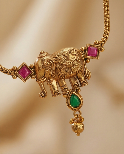 Simple Elephant Necklace with Earrings (NRW19)