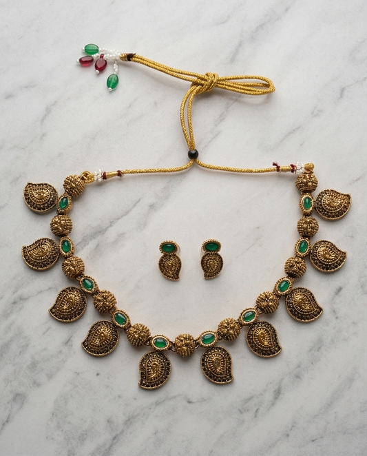 Mavinakayi Necklace with Earrings (NRW37)