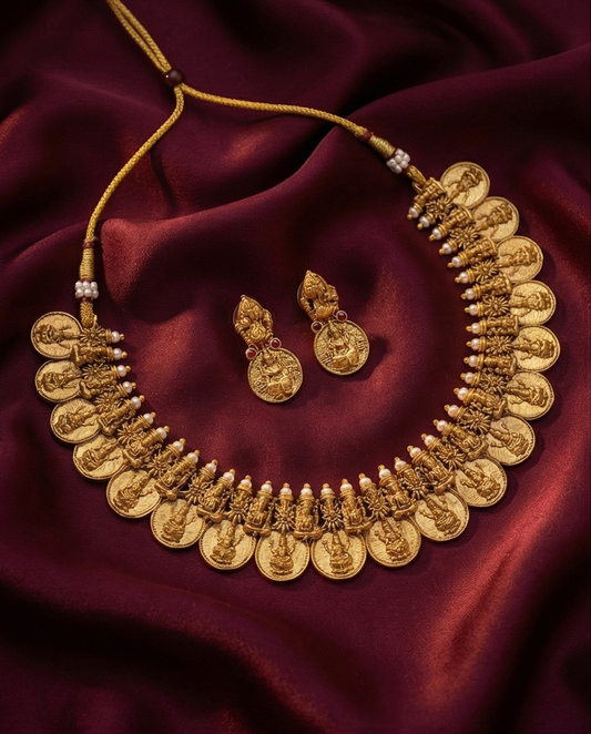 Lakshmikasu Necklace with Earrings (NRW29)