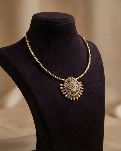 Necklace with earrings (NRW15)