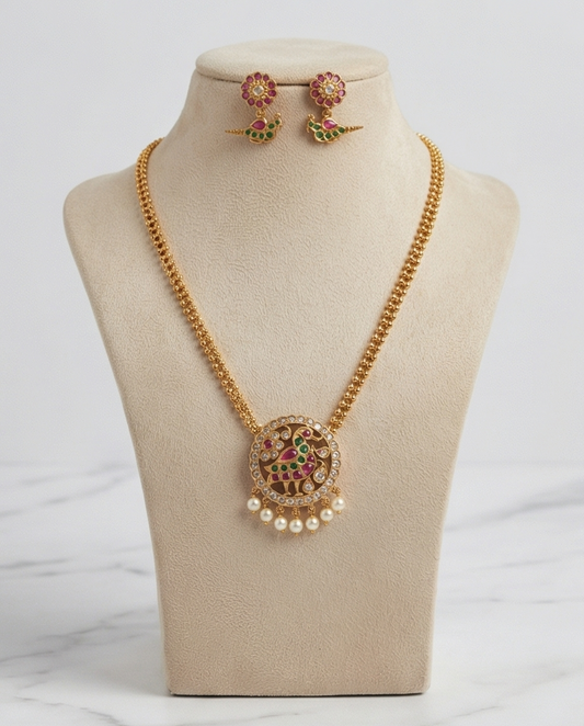 Round Mayura pendant necklace with Beautiful earrings (NRW8)