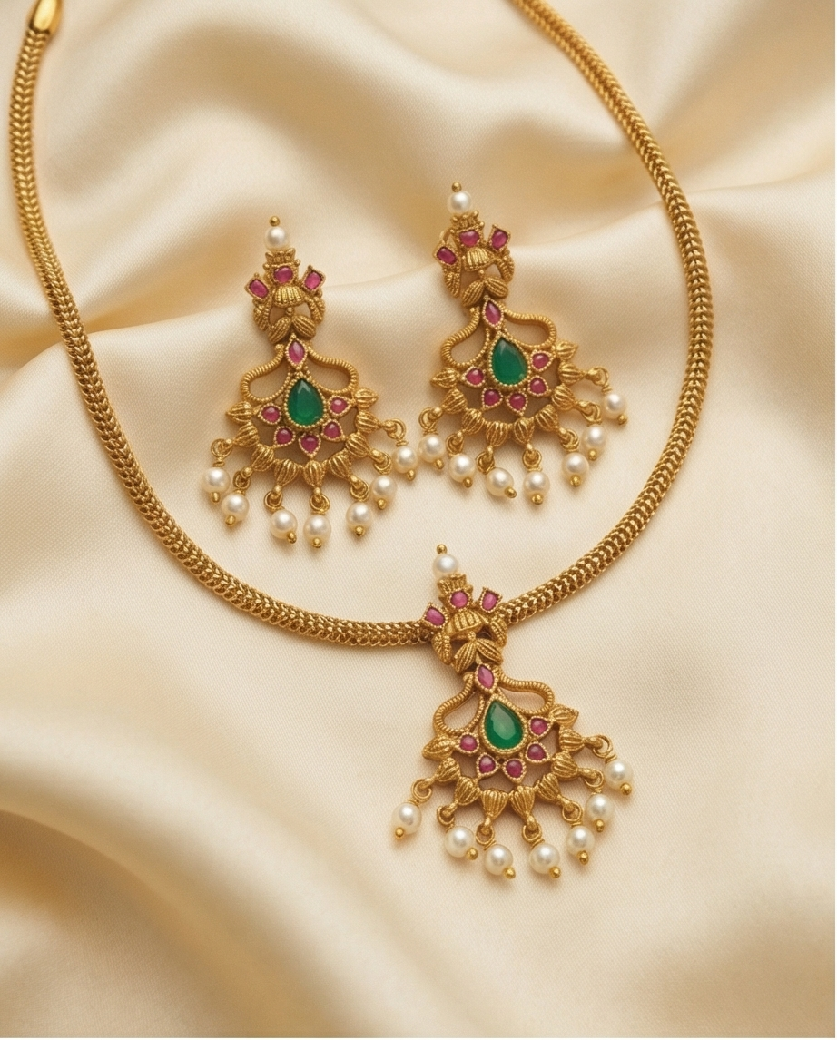 Simple beautiful Necklace with Earrings (NRW14)