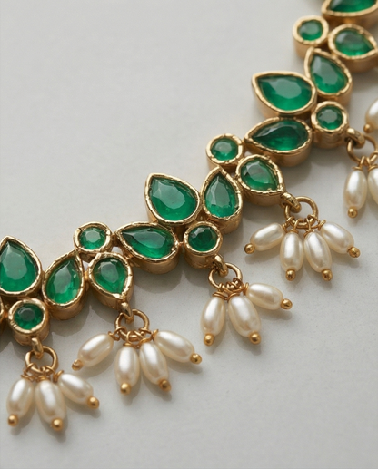 Emerald green stone with pearl rice beads Necklace with Earrings (NRW20)
