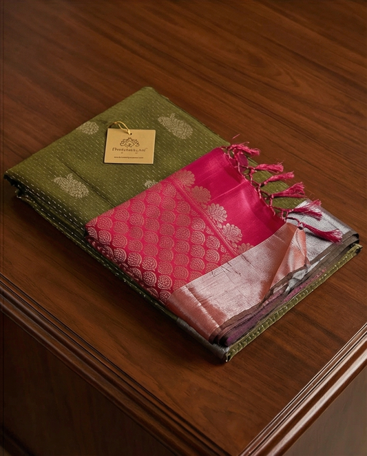 Pure Silk Line saree